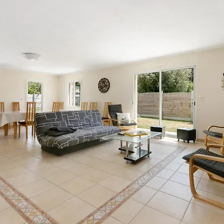 Casa de Férias Maison De Famille 4 *
